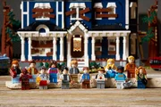 LEGO Icons 11370 - Дом Крилов (Очень странные дела)